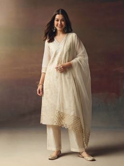 Jaipur Kurti - Women Off White Embroidered Kurta Pant and Dupatta
