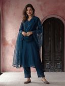Navy Blue color option, Sold out, Currently selected