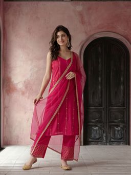 Jaipur Kurti - Women Pink Kurta Pant and Dupatta
