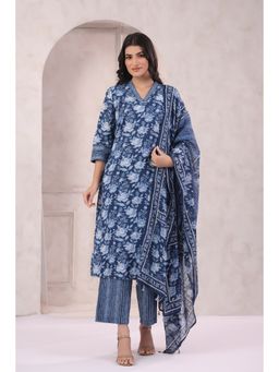 SAVI - Women Blue Pure Cotton Kurta with Pant and Dupatta