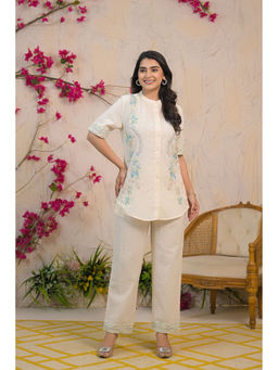 Zolo Label - Delicately Embroidered White Co-Ord (Set of 2)