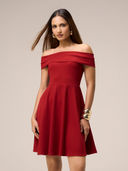 Maroon color option, Sold out, Currently selected