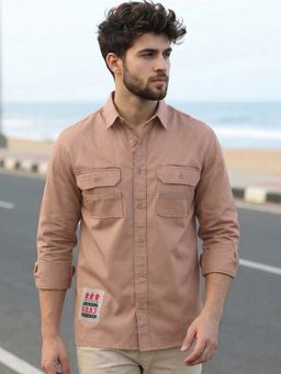 Bewakoof - Men Mocha Mousse Pink Legendary Typography Shirt