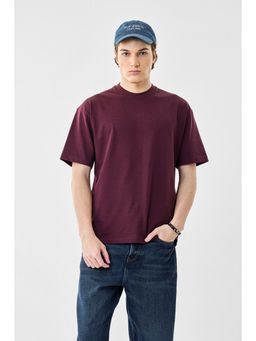Snitch - Men Burgundy Cotton Oversized Fit T-Shirt