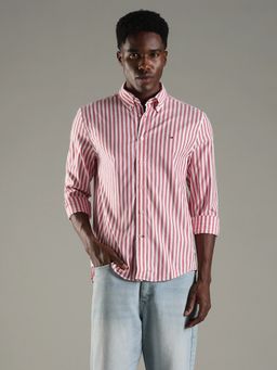 Tommy Hilfiger - Men Red Cotton Regular Fit Shirt