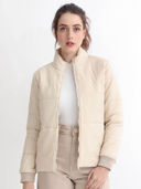 Beige color option, Currently selected