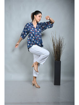 EARTHWEAR - Hand Embroidered and Hand Block Printed Antifelt Indigo Top