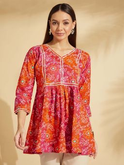 Fabclub - Women Cotton Bandhani Printed Gottapati Short Tunic (Pink and Orange)