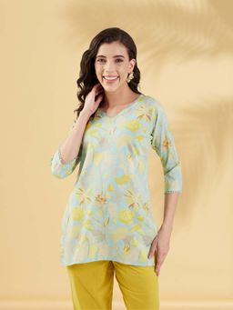 Fabclub - Women Cotton Blend Printed Straight Short Tunic (Light Green)