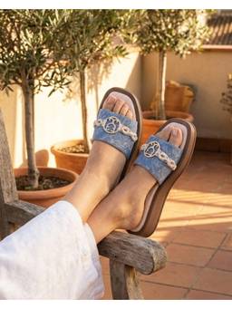 Fizzy Goblet - Women Blue Me Away Blue Bomba Sliders