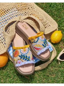 Fizzy Goblet - Women Palm Reader Multicolor Bomba Sliders
