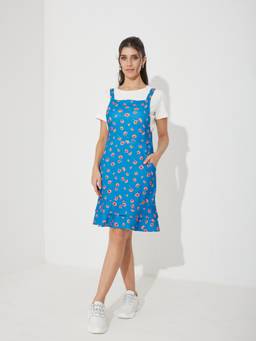 Miss Chase - Women Blue Floral Pinafore Dress with T-Shirt