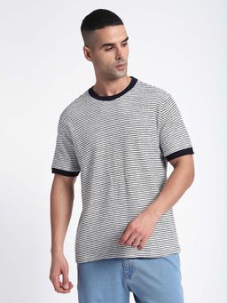 R&B - Stripes Regular Men T-Shirt