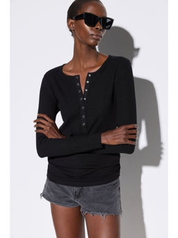 No Matter What - Black Snap Button Detailing T-Shirt