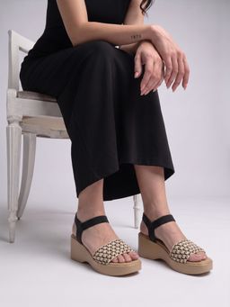 Dollphin - Women Black Wedge Heels