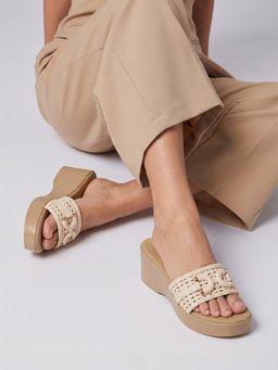 Dollphin - Women Cream Wedge Heels