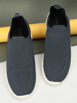 max - Men Mesh Panelled Sports Slip-On Running Shoes