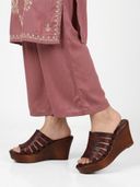 Maroon color option