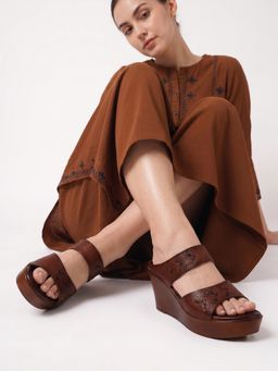 Dollphin - Women’S Leather Upper Double-Strap Tan Wedge Heels