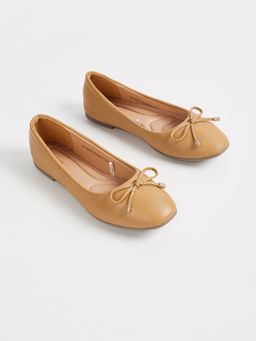 max - Women Bow Applique Ballerina
