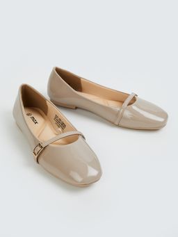 max - Women Solid Mary Janes Ballerina