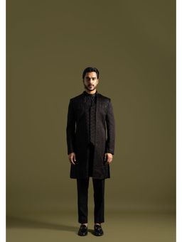 PAARSH - Men Black Double Kurta With Pant And Jacket