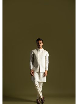 PAARSH - Men Grey Kurta With Pant And Nehru Jacket