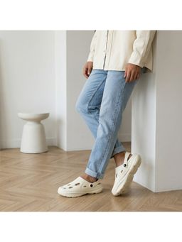 Chupps - Men White Gator Clogs