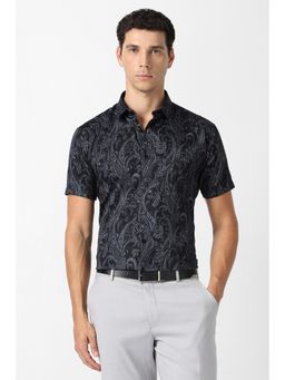 Van Heusen - Men Black Cotton Half Sleeves Shirt