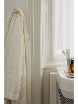 H&M - White Waffled Dressing Gown