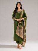 Olive color option, Currently selected