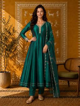 Gahan - Womens Green Vichitra Silk Embroidered Anarkali Kurta with Pant & Dupatta