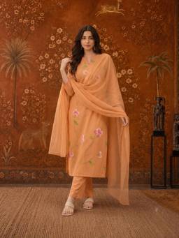 Gahan - Womens Orange Rayon Blend Printed Straight Kurta with Pant & Dupatta