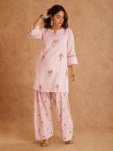 Pink color option, Currently selected