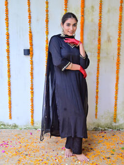 Mera Rang - Women Navy Blue Embroidered Kurta with Pant and Dupatta (Set of 3)