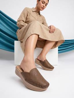 DENILL - Brown Women's Mud Mules with Cutout Detailing