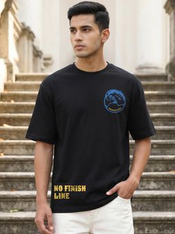 Bewakoof - Men Jet Black Runner Graphic Printed Oversized T-Shirt