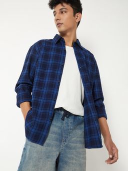max - Men Indigo Pure Cotton Regular Fit Shirt