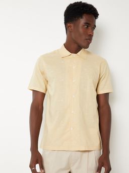 max - Men Yellow Cotton Linen Slim Fit Shirt