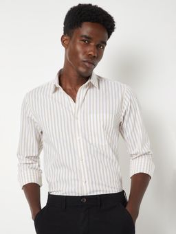 max - Men Beige Pure Cotton Slim Fit Shirt