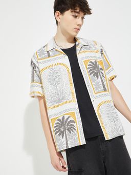 max - Men Beige Viscose Comfortable Fit Shirt