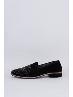 RNG Safawala - Coal Black Vector Juttis