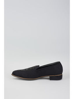 RNG Safawala - Coal Black Tube Juttis