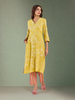 Likha - LimeGreen Soft Rayon Printed Straight Kurta with Sequins work on Neck & Printed Pant LIKCFKS10