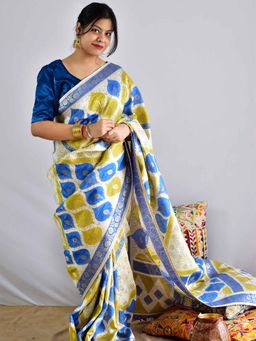 Sundarii - Patjhadh Bagh Printed Dola Silk Zari Border Saree with Unstitched Blouse