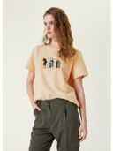 Beige color option
