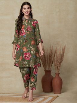 FASHOR - Olive Floral Printed Kurta With Pants (Set of 2)