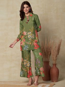 FASHOR - Floral Indo-western Green Top With Pants Co-ord (Set of 2)