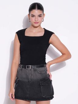 SHOWOFF - Edition Women's Solid Black Top