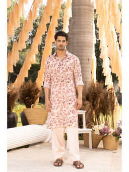 Chhavvi Aggarwal - Nude Pink Floral Printed Kurta With Salwar (Set of 2)